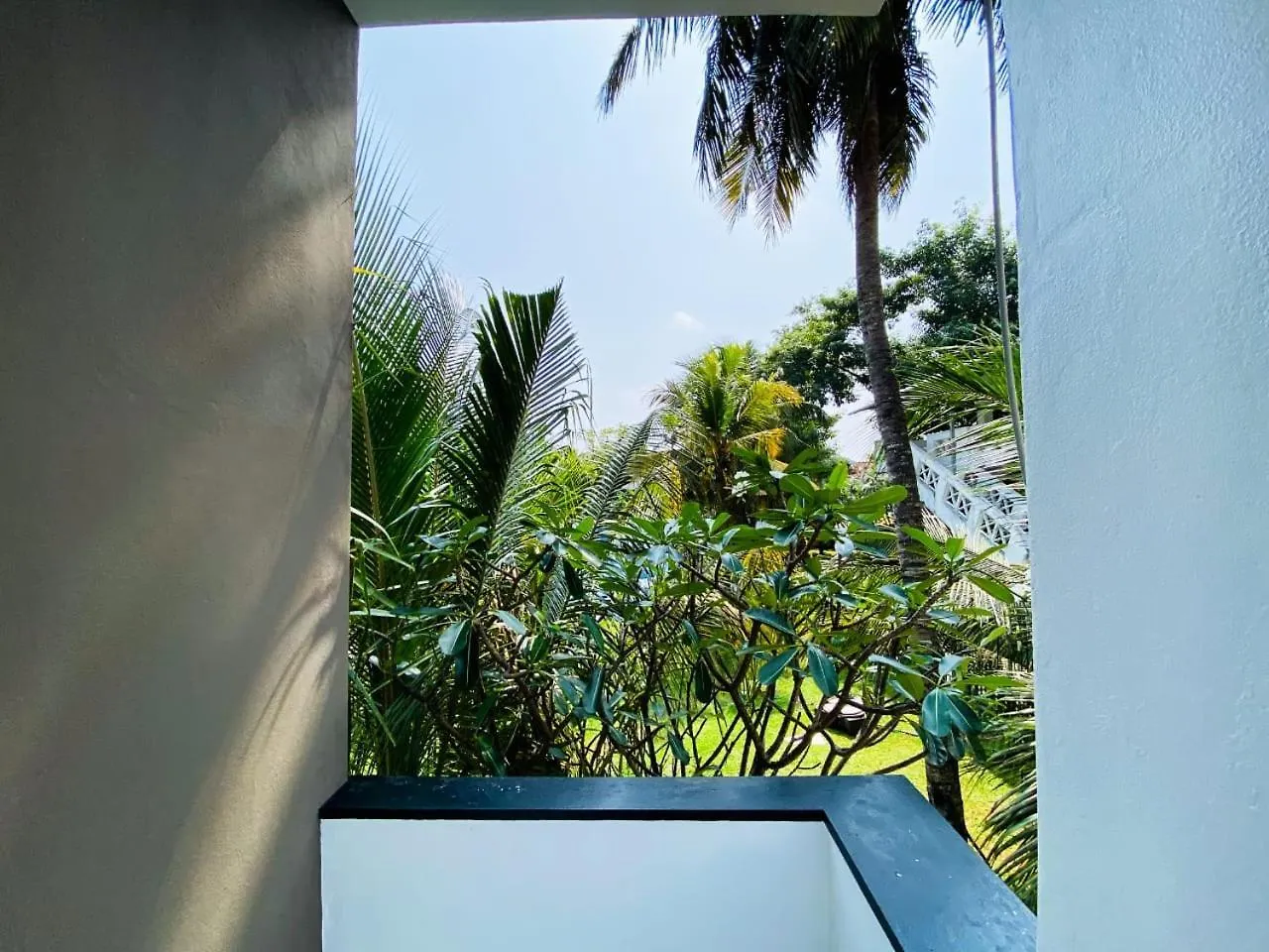 **  Hotel Marilyn Negombo Sri Lanka
